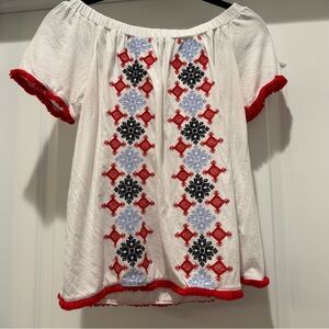 Crown & Ivy Petite Embroidered Peasant Top PM Boho Fringe Tassel Blouse